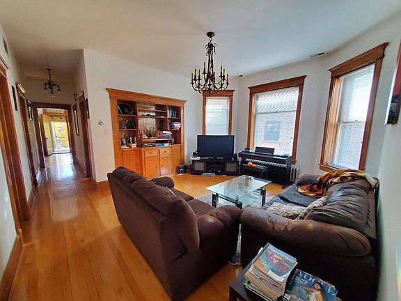 4th image of 2337 N Kedzie Blvd #2