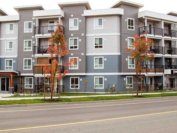 618 Anderton Rd, Comox, BC V9M 2J3