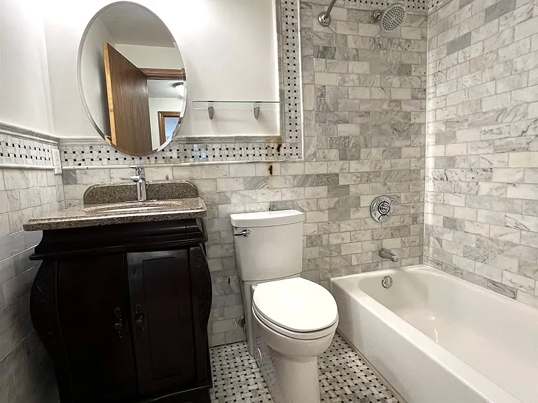 116 Bluestone Dr — Photo 10
