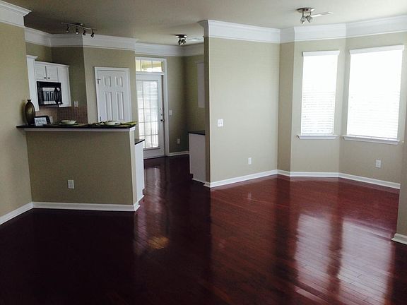 5th image of 4211 NW Meadow Creek Cir APT 208