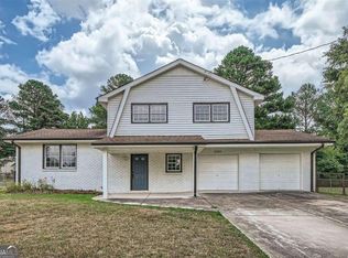 3304 Lancer Dr, Powder Springs, GA 30127