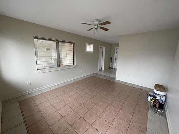 2nd image of 3519 Norwood Ct