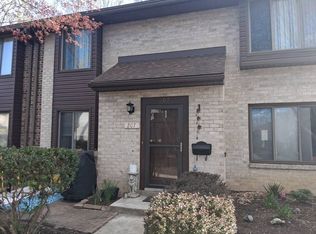 207 Marple Woods Dr, Springfield, PA 19064