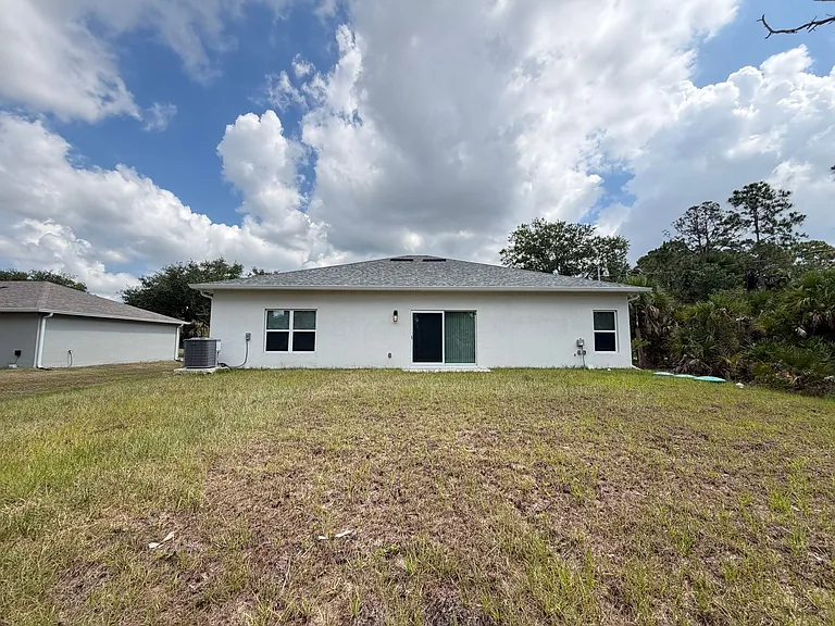 430 Wellwood St SW — Photo 35