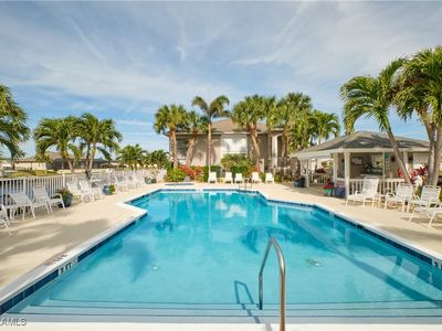 4634 SW 12th Pl APT 115, Cape Coral, FL, 33914