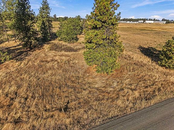 3rd image of 4806 S Abbott Rd