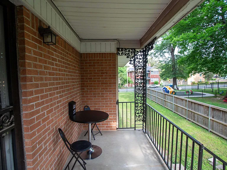 1512 Center St — Photo 19
