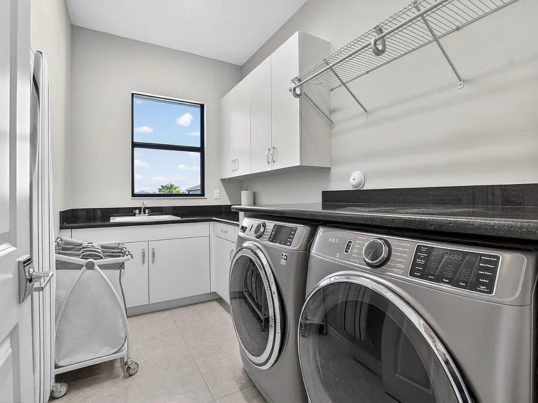 17358 Santaluce Mnr — Photo 46