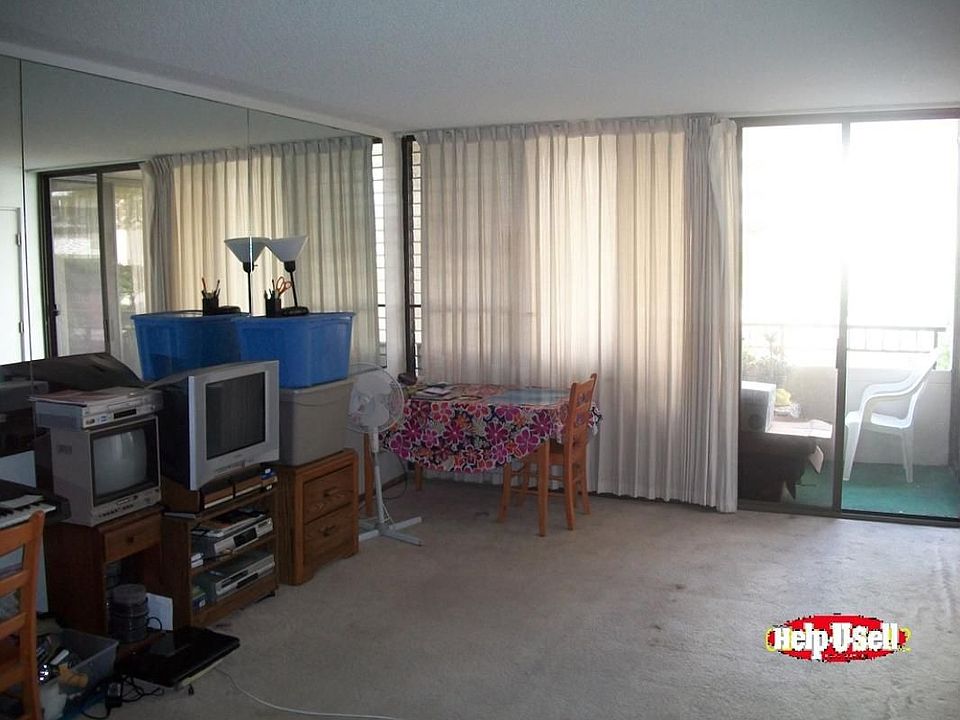 2nd image of 1147 Ala Napunani St APT 203