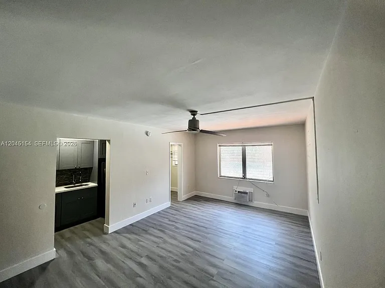 218 Santillane Ave #11 — Photo 3