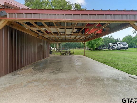 4th image of 339 H Williams Rd