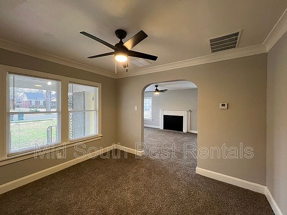 2nd image of 610 E Frank Ave