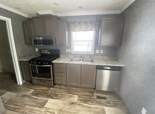 99 Hoover Ct #99, Davison, MI 48423