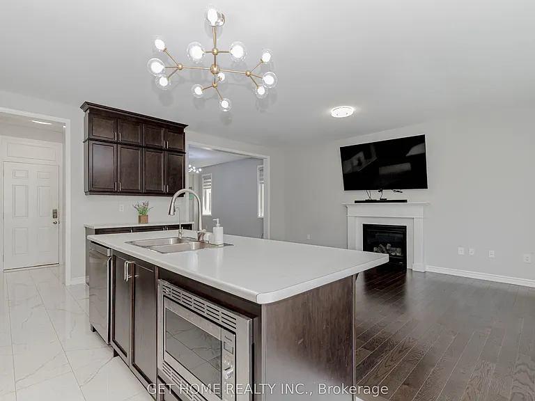 1338 Kovachik Blvd — Photo 20