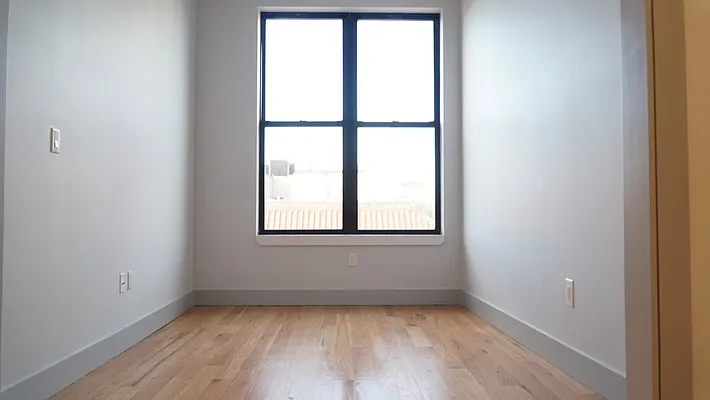 Rented by Bold New York | media 4