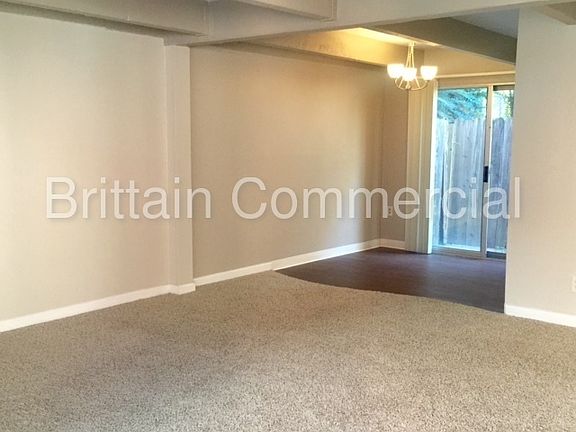 3rd image of 2323 I St APT 11
