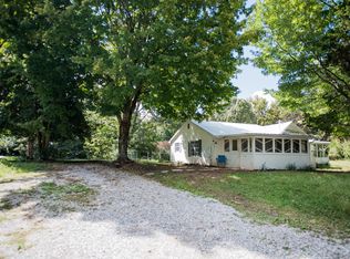 5842 Lucerne Ln, Knoxville, TN 37921