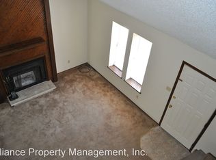 3205 Valleywood Dr, Manhattan, KS 66502