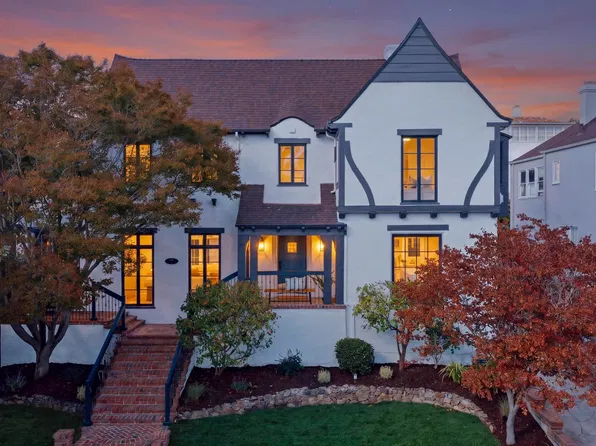 984 Longridge Rd, Oakland, CA 94610