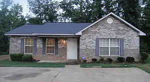 2006 Longview Ct — Photo 1