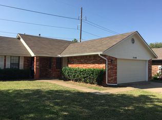 2508 Pennington Ave, Edmond, OK 73012