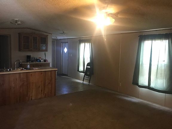 3rd image of 2411 NE 6th St