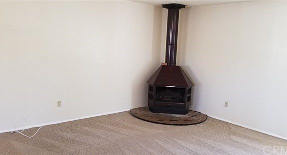 3rd image of 560 E Thornton Ave