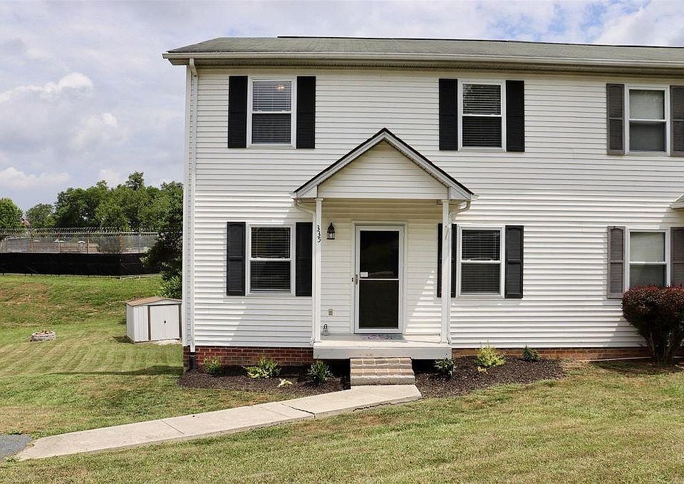 1st image of 335 Warren St