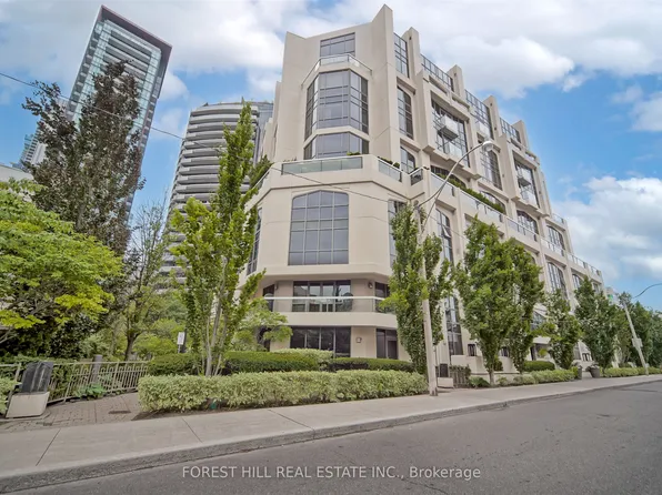 3 McAlpine St #501, Toronto, ON M5R 3T5