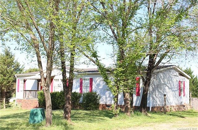 1st image of 126 Fieldcrest Dr
