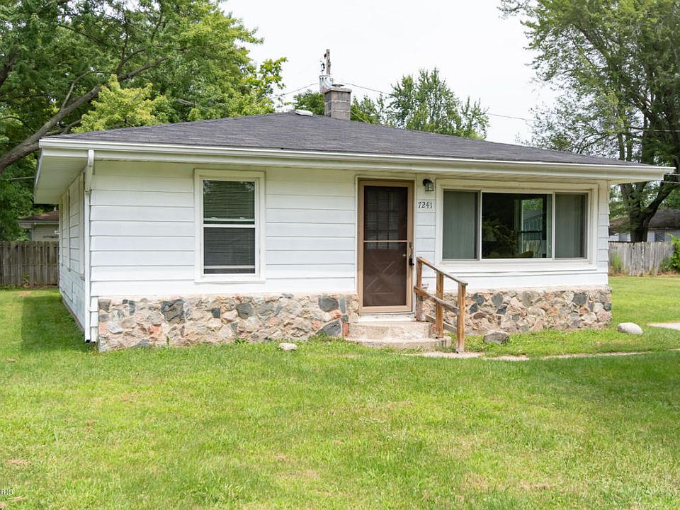 1st image of 7241 Lake Dr
