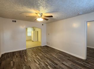 1517 Vinton St #1519.5, Omaha, NE 68108