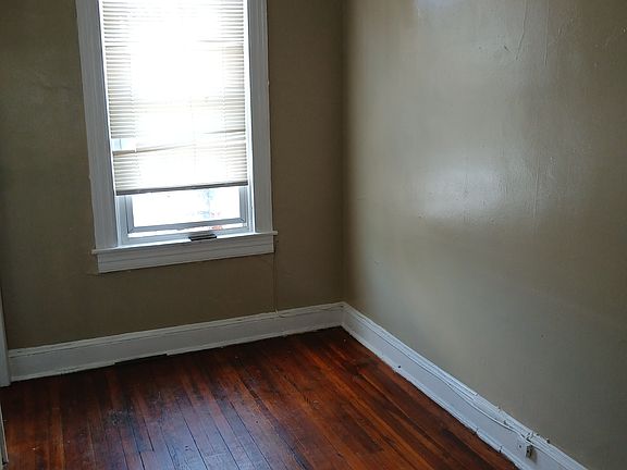 2nd image of 1627 Gwynns Falls Pkwy #2