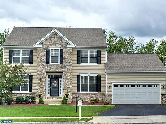 2nd image of 3228 Tyning Ln