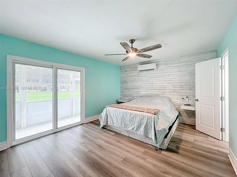 226 Newport Ct #O — Photo 27