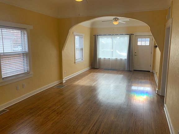 5th image of 212 Teller Ave