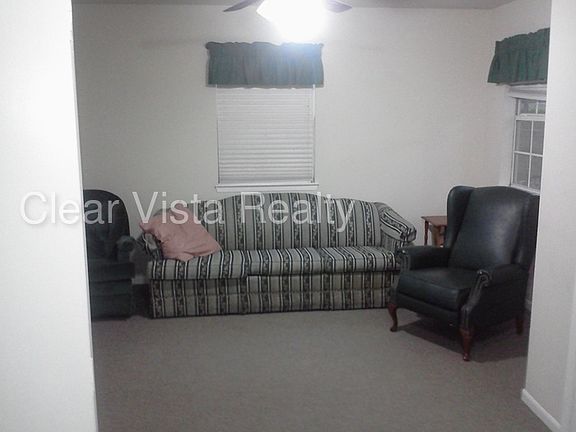 2nd image of 404 4th Ave