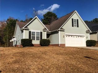 218 Beaconfield Dr, Fayetteville, NC 28311