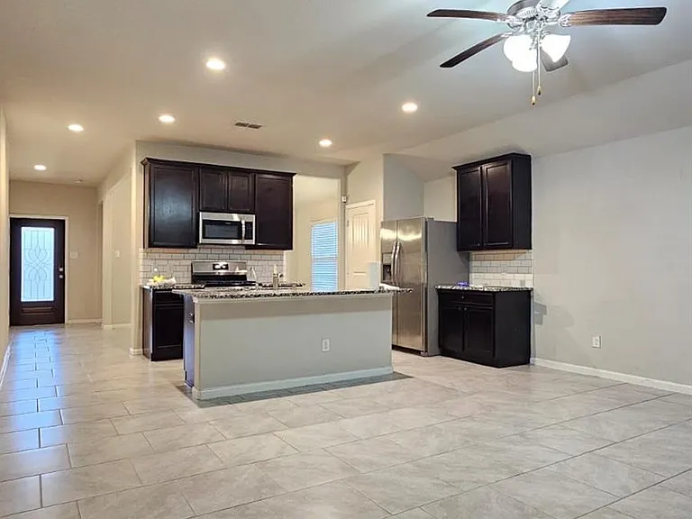4339 Isaac Bay Dr — Photo 14