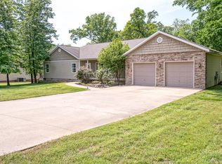 79 N Briarwood Rd, Rogers, AR 72756