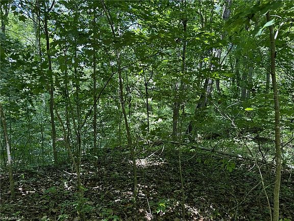 4th image of 613 Aztec Dr Lot 472-484