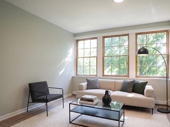2nd image of 366 Main St APT 101