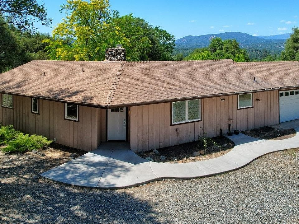 1st image of 46109 Murray Hill Dr