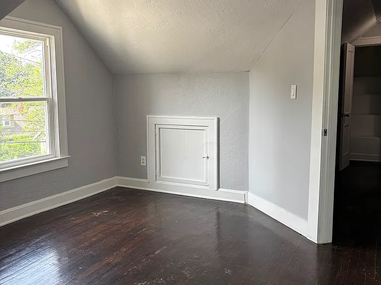 6632 Brooklyn Ave — Photo 15
