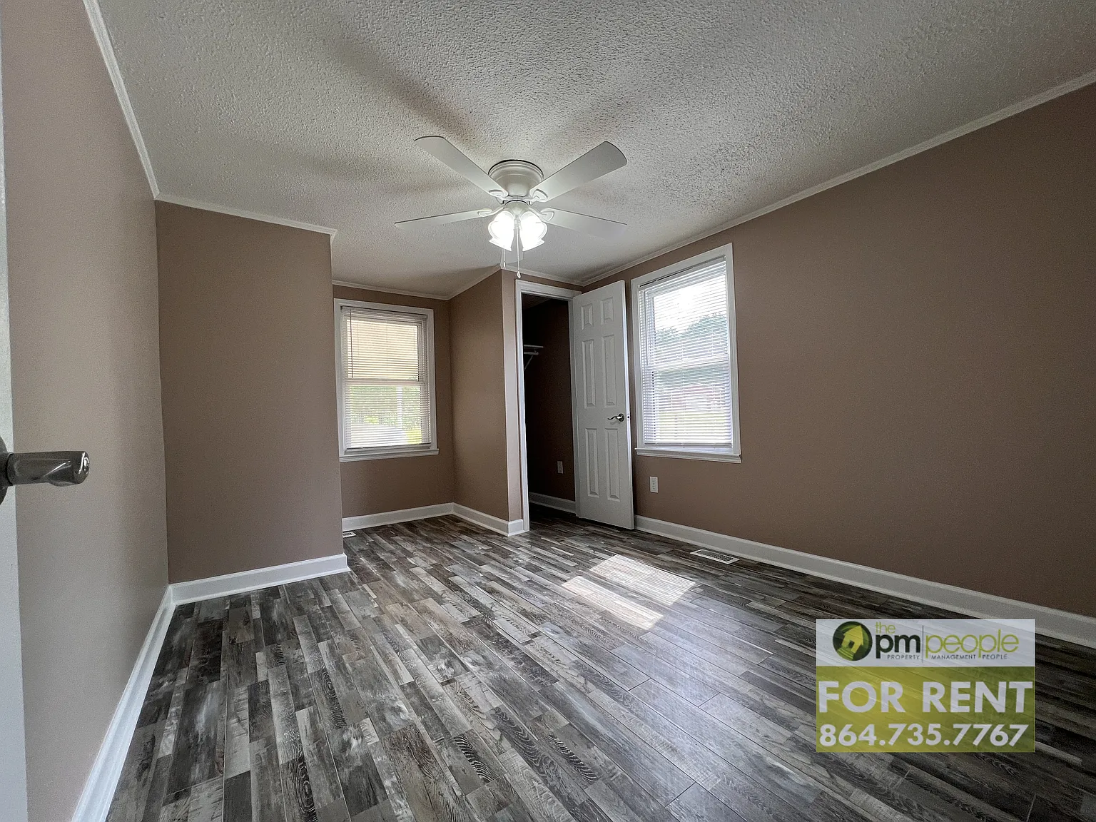 2 bed, 990 sqft, $1,400 — Photo 1