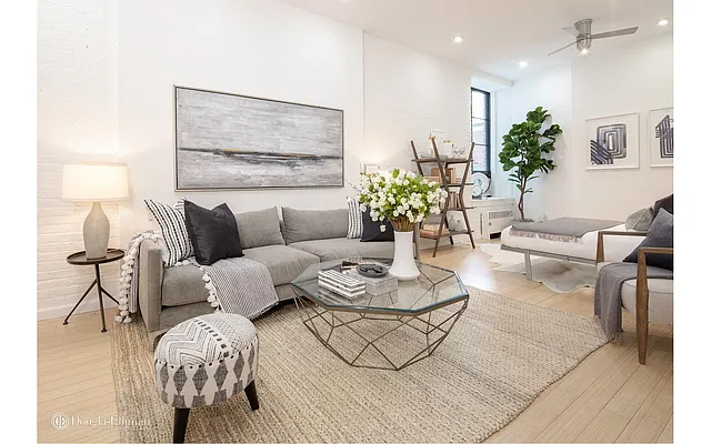 Sold by Douglas Elliman | media 10