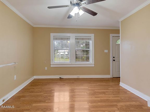 5th image of 500 McIlhenny St