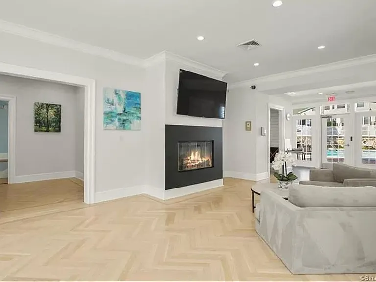85 Camp Ave #17C — Photo 4