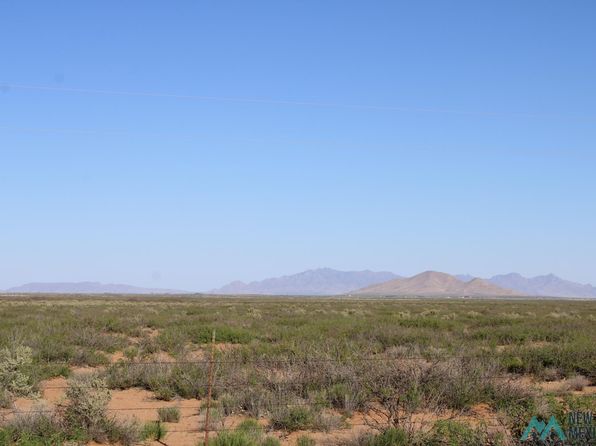 Primrose Ln NE, Deming, NM 88030