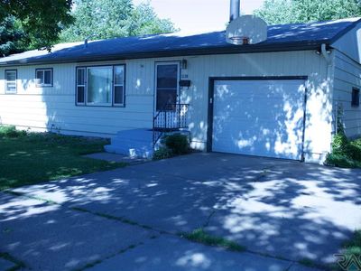 1128 N Prairie Ave, Sioux Falls, SD, 57104